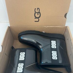 UGG Classic Clear Mini